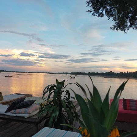 Pomelo Restaurant And Guesthouse- Serene Bliss, Life In The Tranquil Southend Of Laos Ban Khon Exteriér fotografie